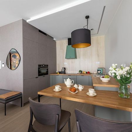 ורשה Apartamenty Kasprzaka P&O Serviced Apartments מראה חיצוני תמונה