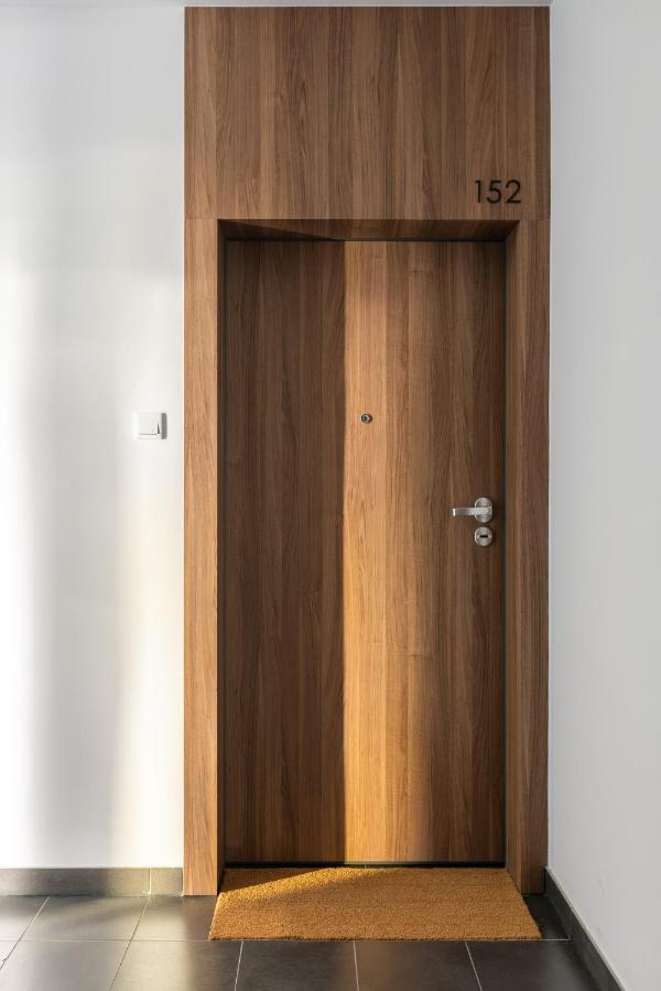 ורשה Apartamenty Kasprzaka P&O Serviced Apartments מראה חיצוני תמונה
